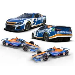 Kyle Larson 2024 1:18 & 1:24 Diecast 2-Pack H1100 Indy 500 & Coke 600